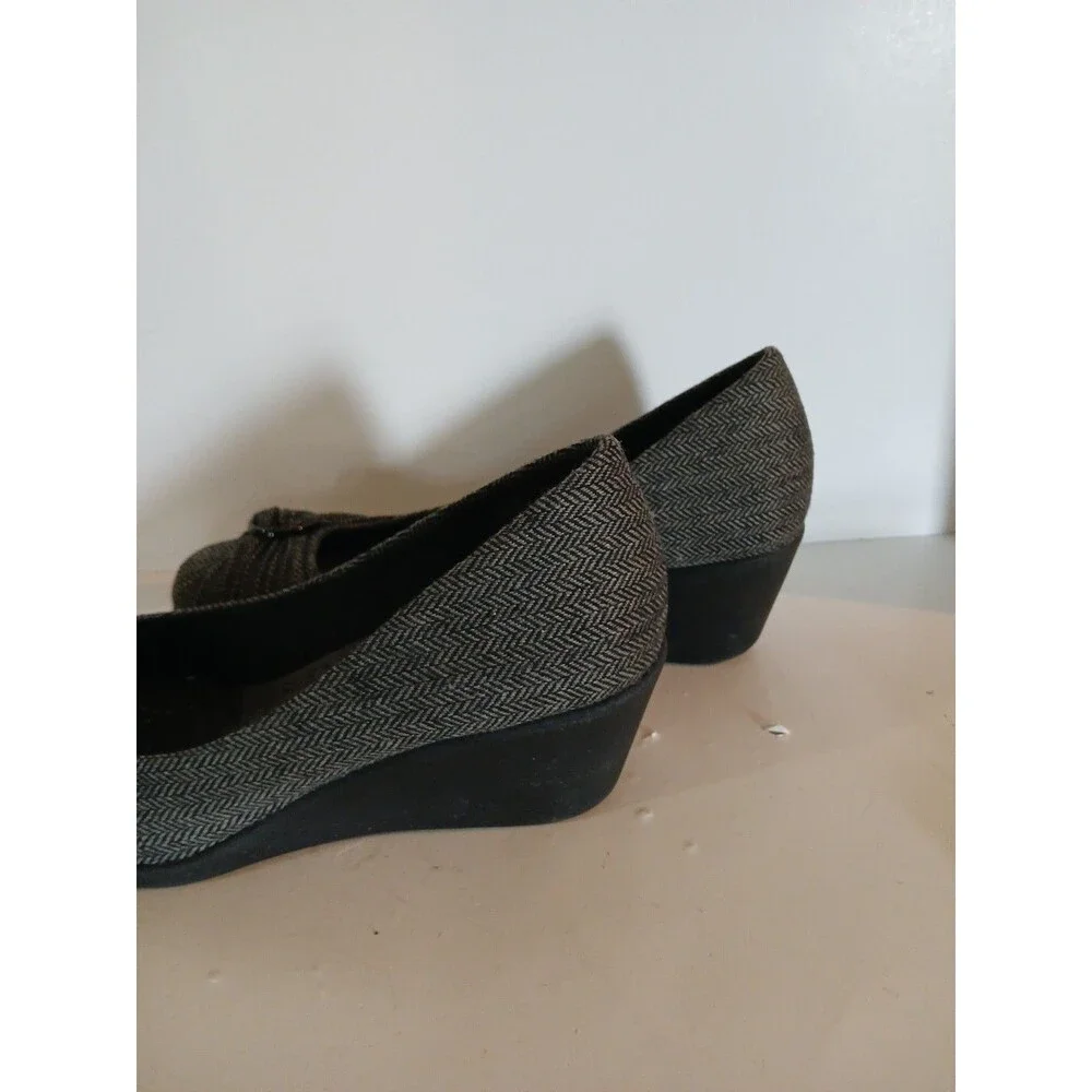 DexFlex Sport Comfort Wedge Gray-Black Plaid Round Buckle Knot  Design  Size-9